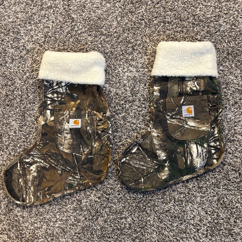 2 Carhartt Camouflage Stockings with Fleece Cuffs Christmas Real Tree Camo